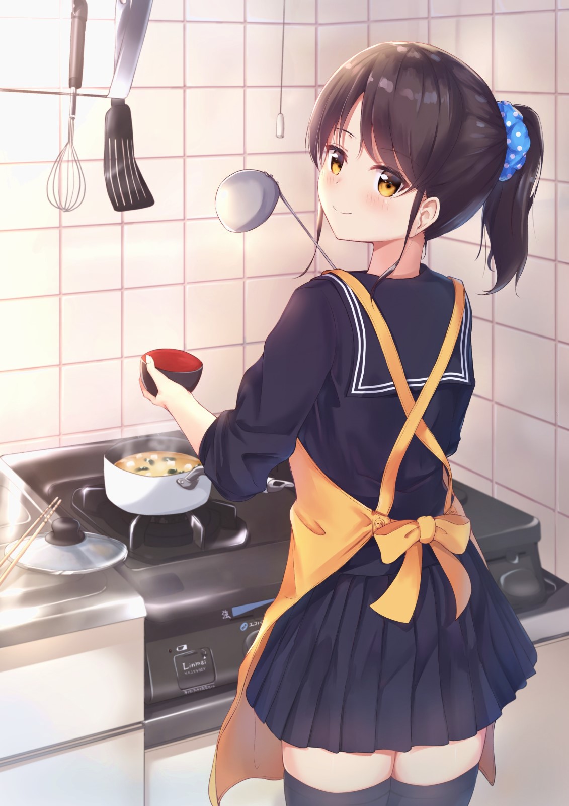 流光溢彩的动漫围裙，探索二次元服饰文化